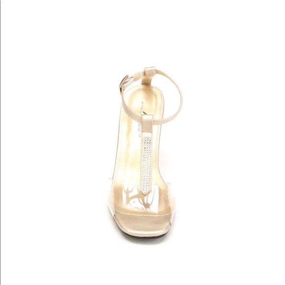 Clear Shoes - Picture 2 of 10